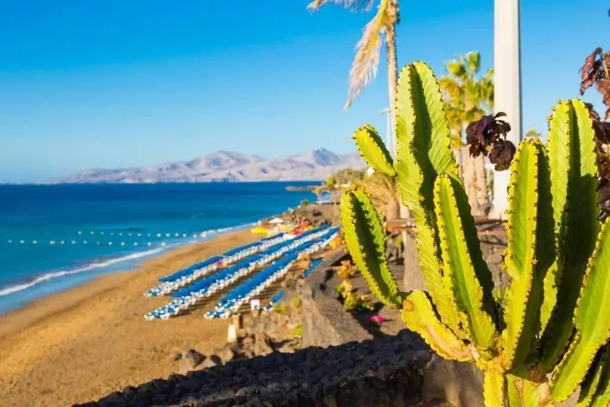Villa Saona Playa Blanca  Spain
