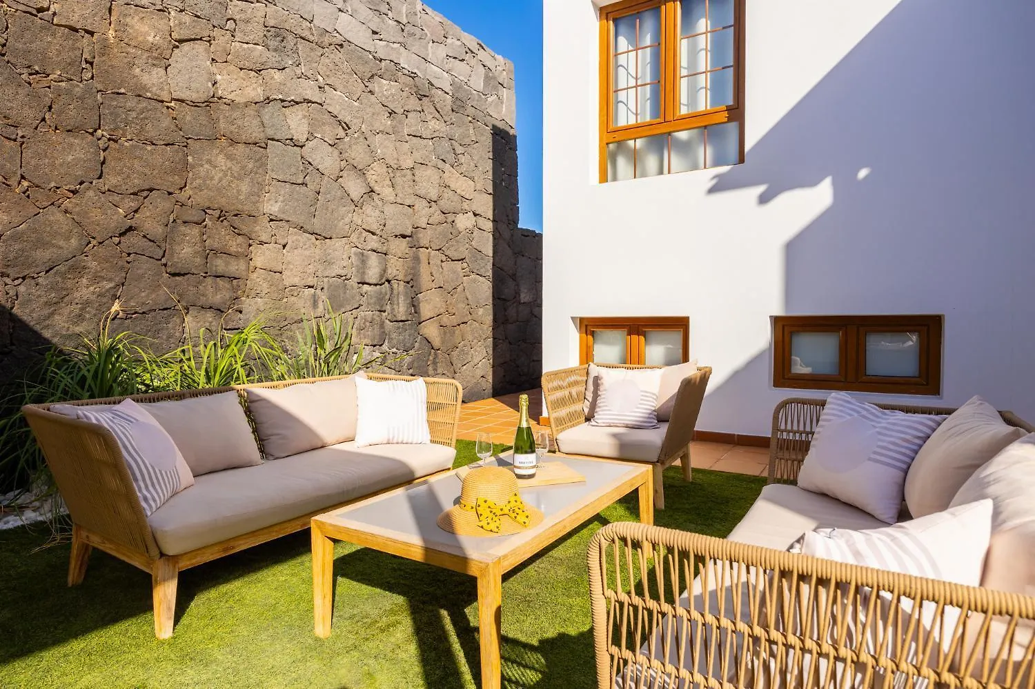Villa Saona Playa Blanca  0*, Playa Blanca (Lanzarote) Spain